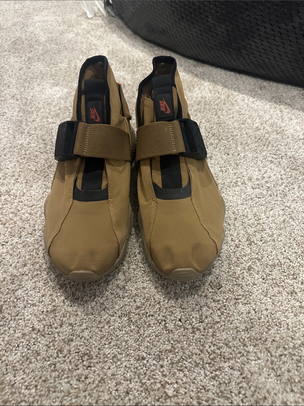 Nike Men’s Brown Slip-On Strap Sneakers with Black Accents